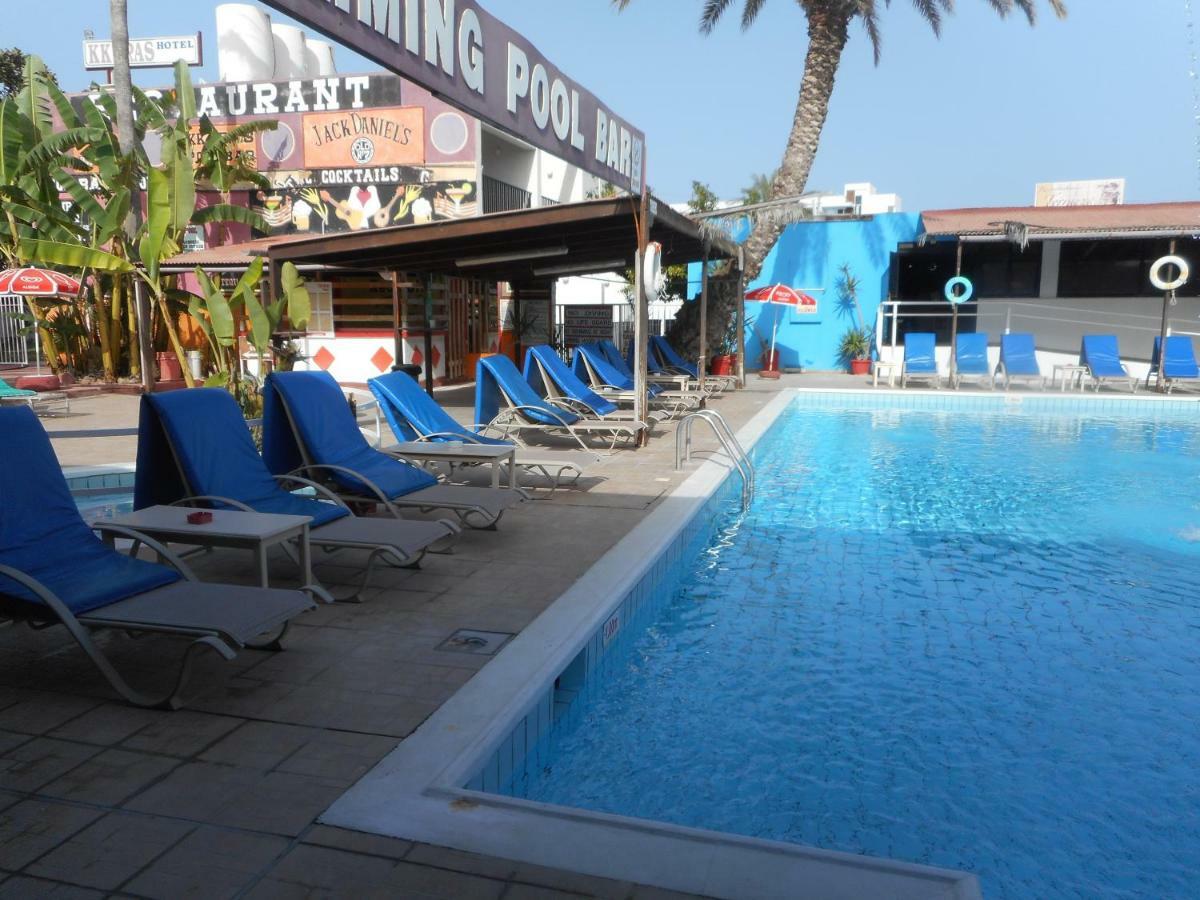 Kkaras Hotel 3 Star アヤナパ エクステリア 写真